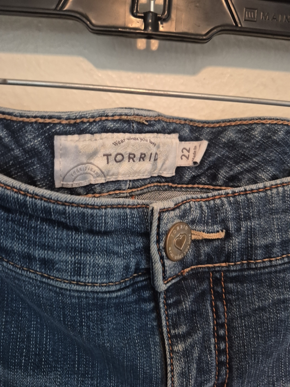 Torrid Blue Distressed Women’s Jeans - Picture 2 of 5
